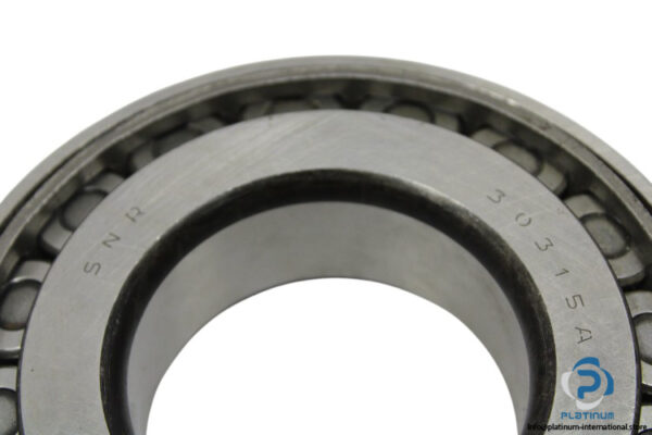 snr-30315-A-tapered-roller-bearing-new-1