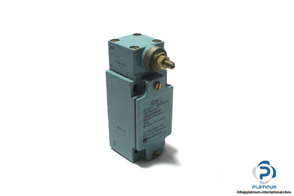 telemecanique-ZCK-J1-limit-switch