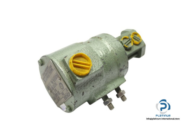 maxseal-IC04-SER-YC78769-solenoid-valve-(Used)