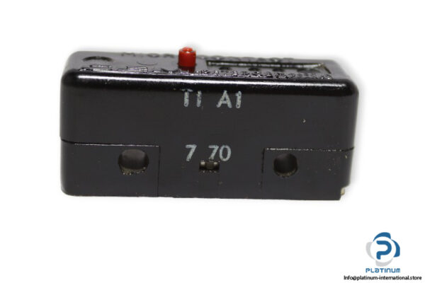 cem-petercem-T1A1-770-micro-switch-(Used)-1