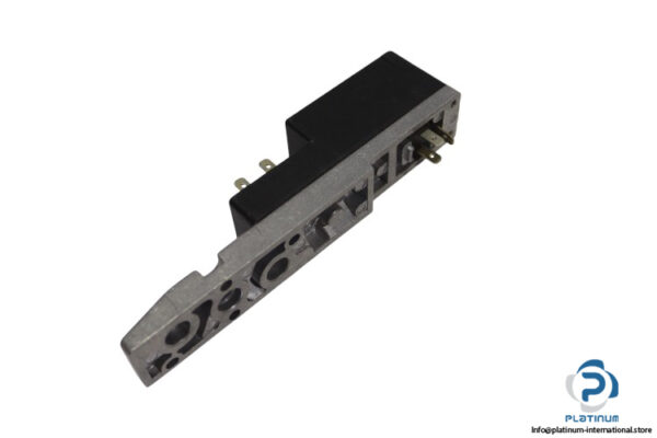 festo-152838-relay-plate-(Used)-1