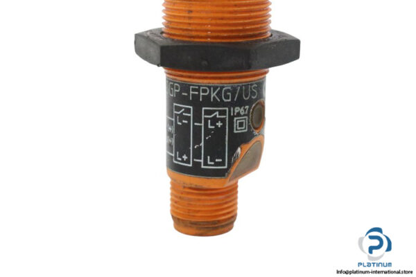 ifm-OG5046-OGP-FPKG-US-retro-reflective-sensor(used)-3