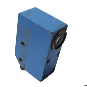 sick-LUT3-820S09-luminescence-sensor(used)