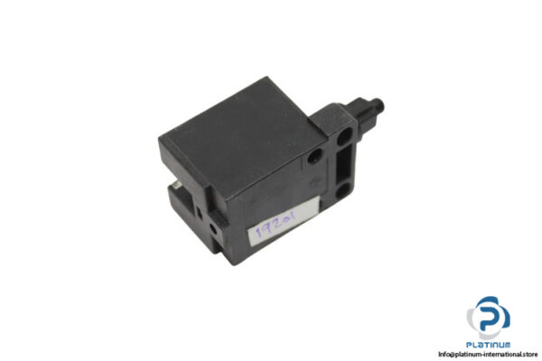 pizzato-VF-B501-position-switch-new-1