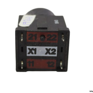 telemecanique-DPB-02-switching-contact-block-used-1