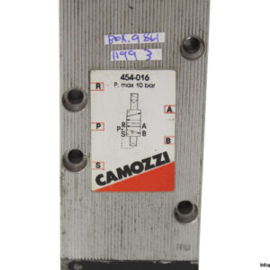 camozzi-454-016-single-solenoid-valve-(Used)-3