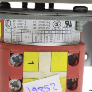 Elektra-tailfingen-V3N-F3-D-SS9-main-switch(used)-2