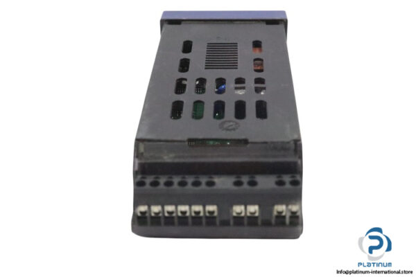 jumo-DI-32-digital-microprocessor-indicator(used)-1