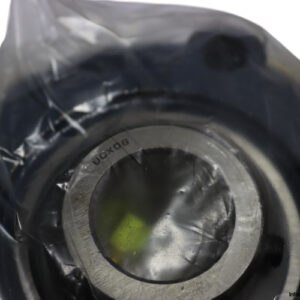 koyo-UCFCX06-J-round-flange-ball-bearing-unit-new-carton-1