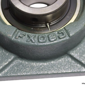 ntn-UCFX08-JD1-four-bolt-square-flange-unit-new-carton-1