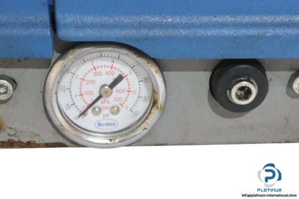 nordson-PROBLUE-4-adhesive-melter-used-8