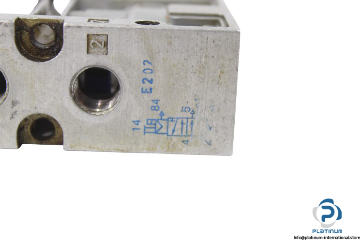 festo-19779-single-solenoid-valve-(Used)-3