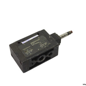 martonair-M_20132_122_D-single-solenoid-valve-(Used)