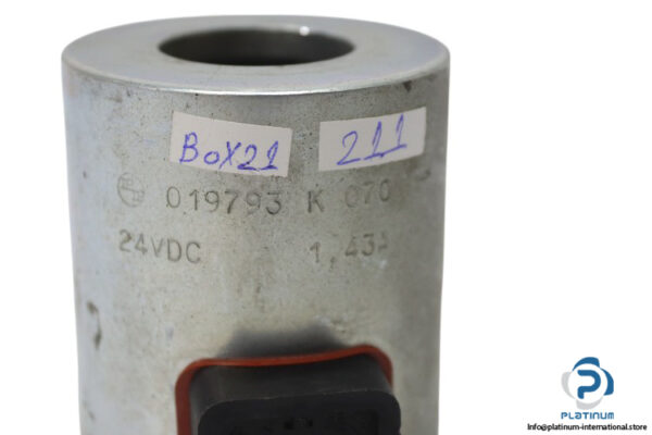 rexroth-019793-K-070-solenoid-coil-(used)-1