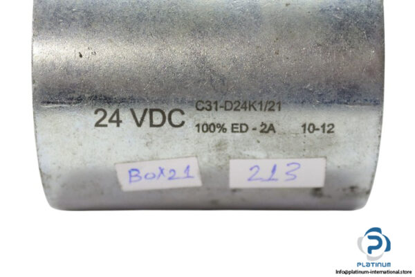 C31-D24K1_21-hydraulic-solenoid-coil-(used)-1