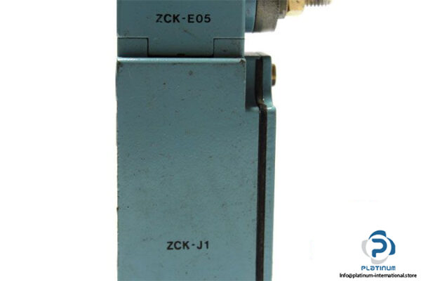 telemecanique-zck-j1-limit-switch-3-2