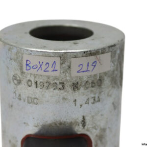 rexroth-019793-K-060-solenoid-coil-(used)-1