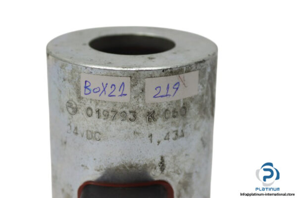 rexroth-019793-K-060-solenoid-coil-(used)-1
