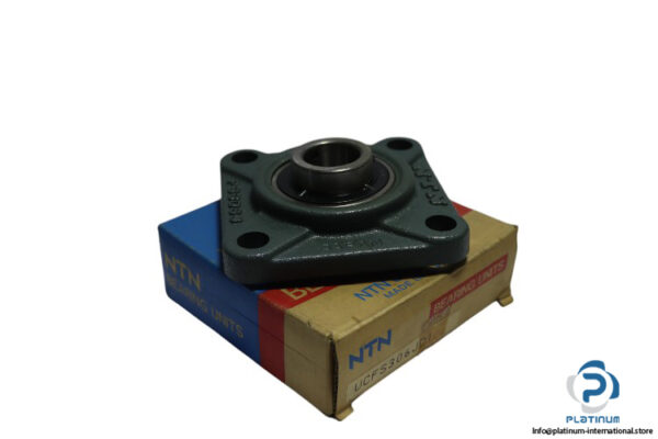 ntn-UCFS306-JD1-four-bolt-square-flange-unit-new-carton