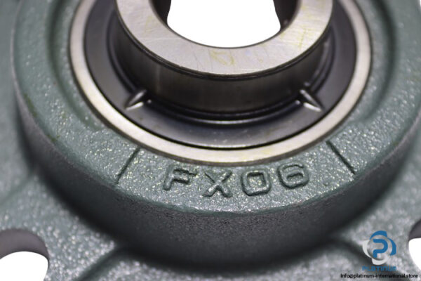 ntn-UCFX06-JD1-four-bolt-square-flange-unit-new-carton-2