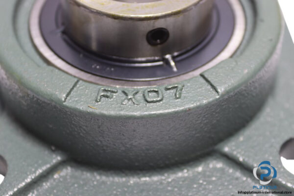 ntn-UCFX07-JD1-four-bolt-square-flange-unit-new-carton-2