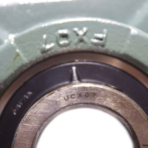 ntn-UCFX07-D1-four-bolt-square-flange-unit-new-carton-1