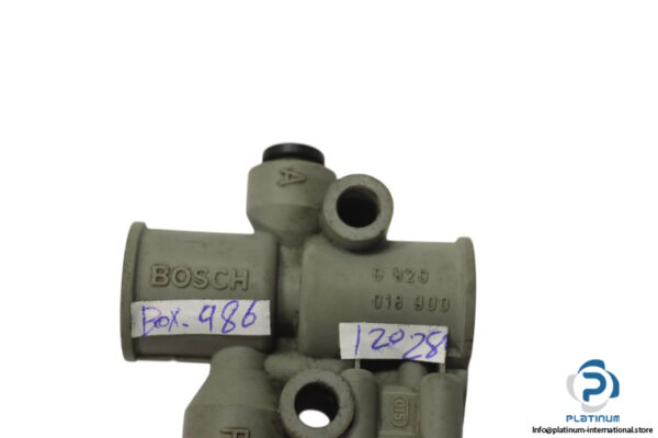 bosch-0820018900-pneumatic-valve-(Used)-1