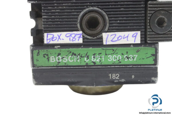 bosch-0821300937-solenoid-valve-(Used)-1