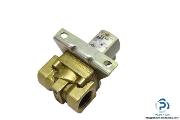 smc-VXA2-direct-air-operated-valve-(Used)-1