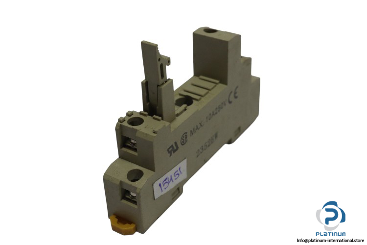 2352EW-relay-with-socket(used)