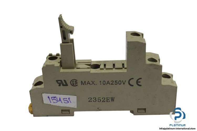 2352EW-relay-with-socket(used)-1