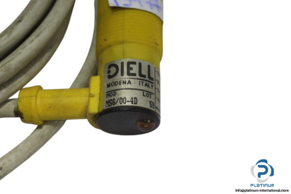 diell-MS6-00-4D-59-diffuse-sensor(used)-1