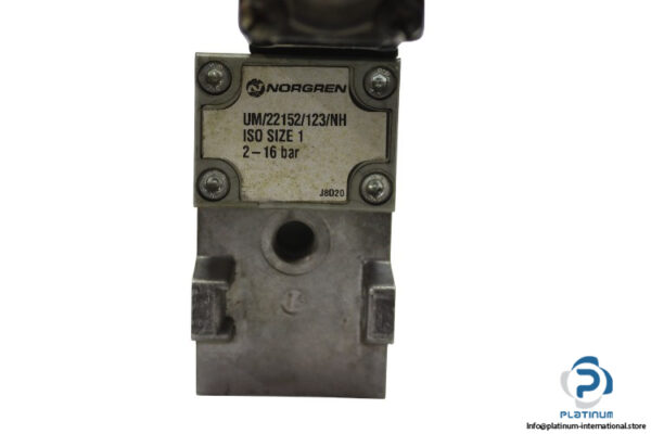 norgren-UM_22152_123_NH-double-solenoid-valve-(used)-1