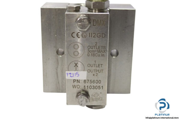 dropsa-DMX-675600-dual-line-lubrication-divider-valve-(new)-1