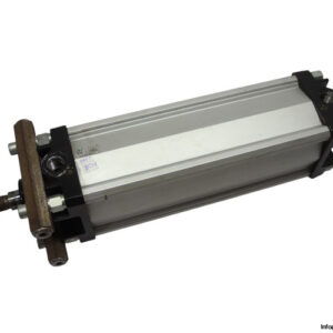 pneumax-1319.100.250.01-iso-cylinder-(Used)