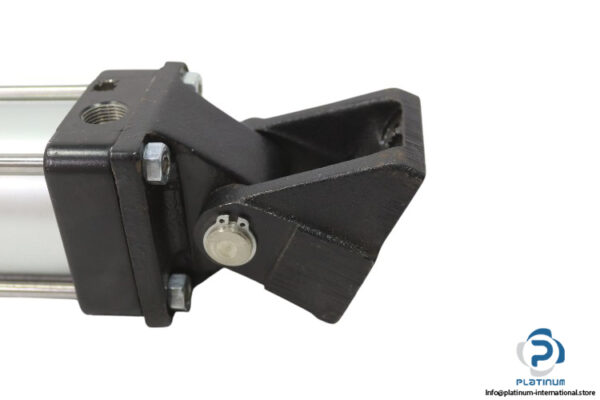 norgren-SM_925_G_100_F_L-iso-cylinder-(New)-1