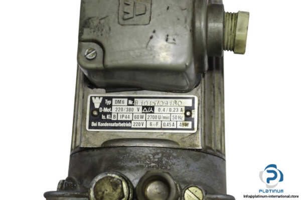 willy-vogel-DM-6-lubricator-pump-(Used)-1