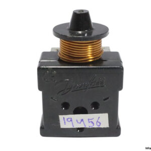 Danfoss-117U6005-F372-starting-relay(new)-1