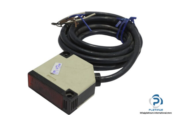 srm-G50-3A30JC-diffuse-reflection-sensor(used)