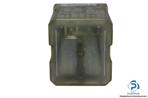 finder-60.12-power-relay(used)-2