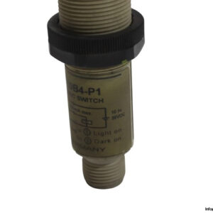 omron-E3F2-DS10B4-P1-diffuse-reflective-sensor(used)-3