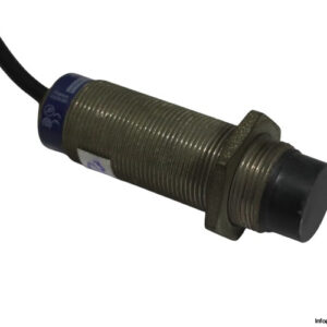 telemecanique-XS2-M18PA370L1-inductive-sensor(used)-1