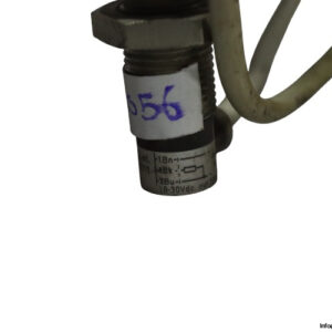 diell-AM1-AP-2C-cylindrical-inductive-sensor(used)-2