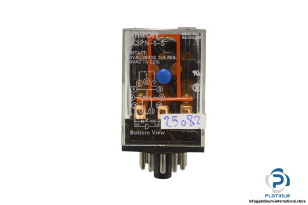 omron-MK3PN-5-S-relay(used)-1