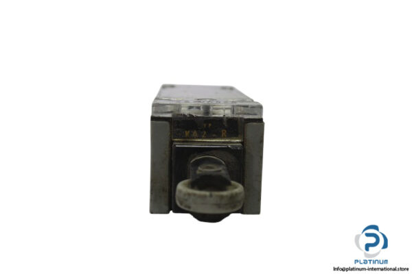 robotron-KA2-r-limit-switch(used)-1