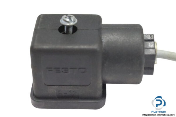 festo-B-12-plug-connector-with-cable-(new)-2