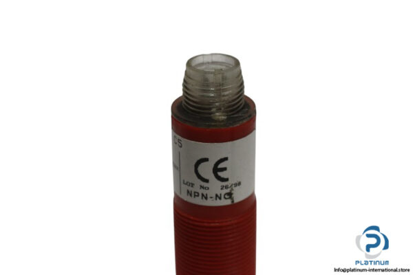 selet-OCV81E_DNNO-C5-photoelectric-diffuse-sensor-(used)-3