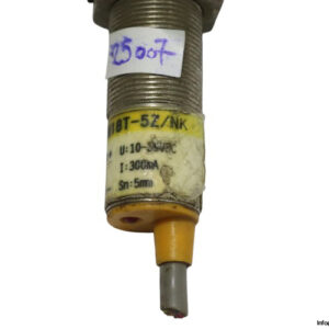 LJM18T-5Z_NK-proximity-switch-sensor-(used)-3