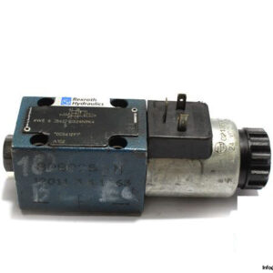 rexroth-r900561291-solenoid-operated-directional-control-valve-used-2