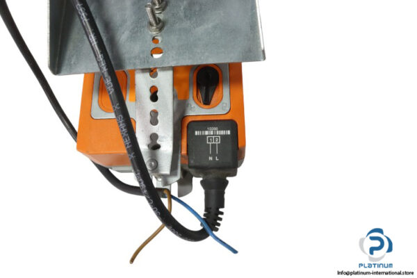 belimo-SF230A-rotary-actuator-(used)-4